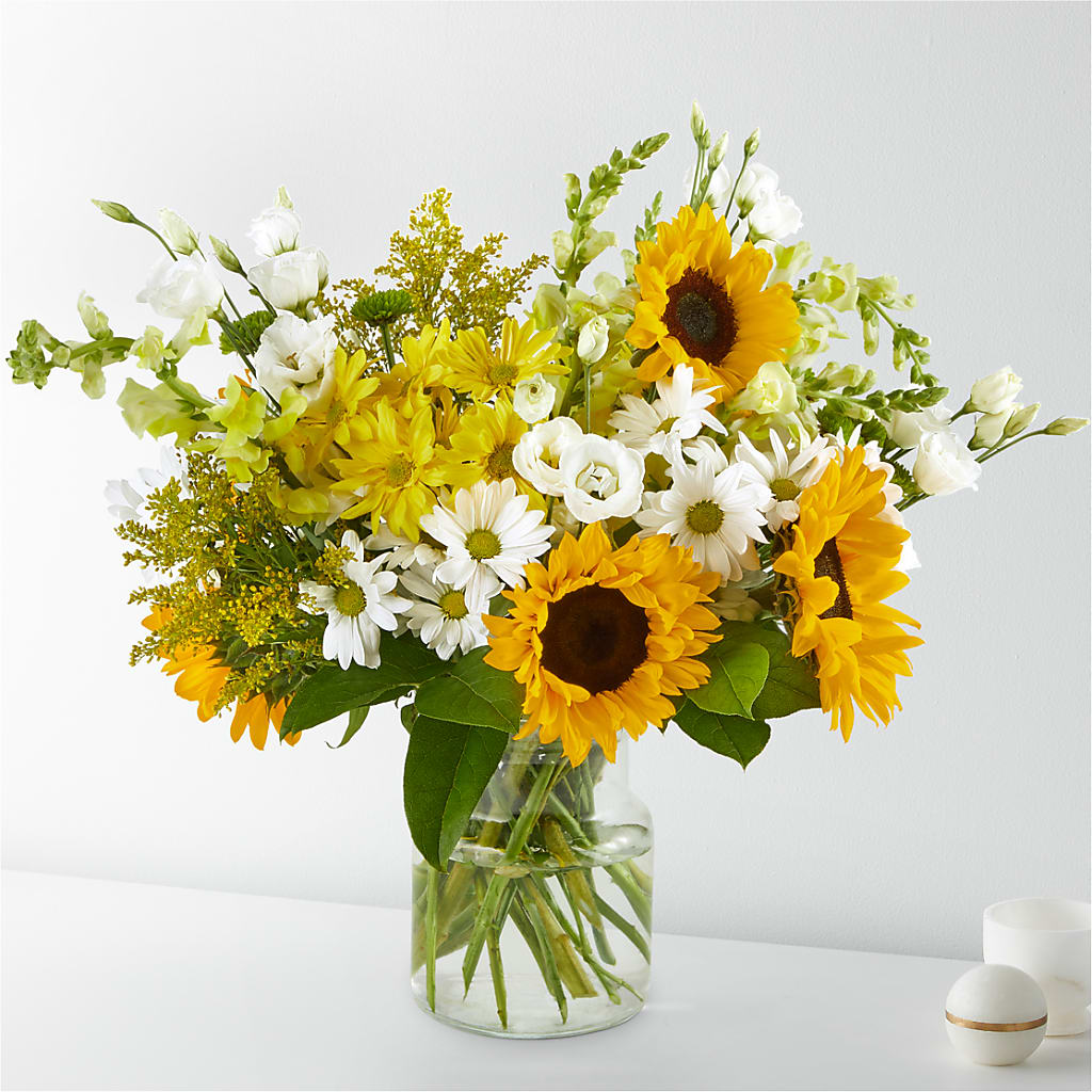 Hello Sunshine Bouquet – Blossom Avenue, Orangevale CA