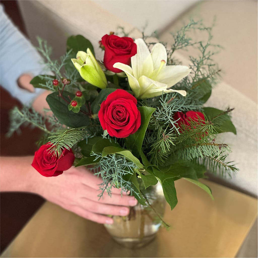Glittering Lights Bouquet – Blossom Avenue, Orangevale CA