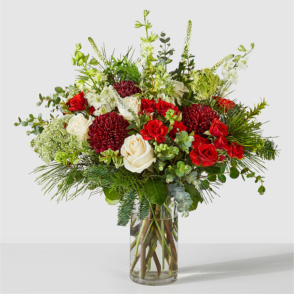 Favorite Traditions Bouquet – Blossom Avenue, Orangevale CA