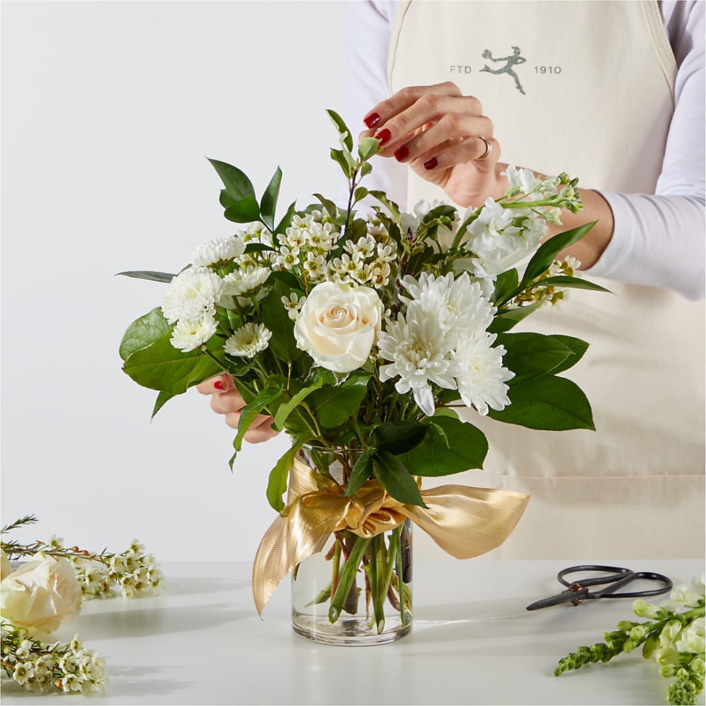 New Beginnings – A Florist Original –  Blossom Avenue, Orangevale CA