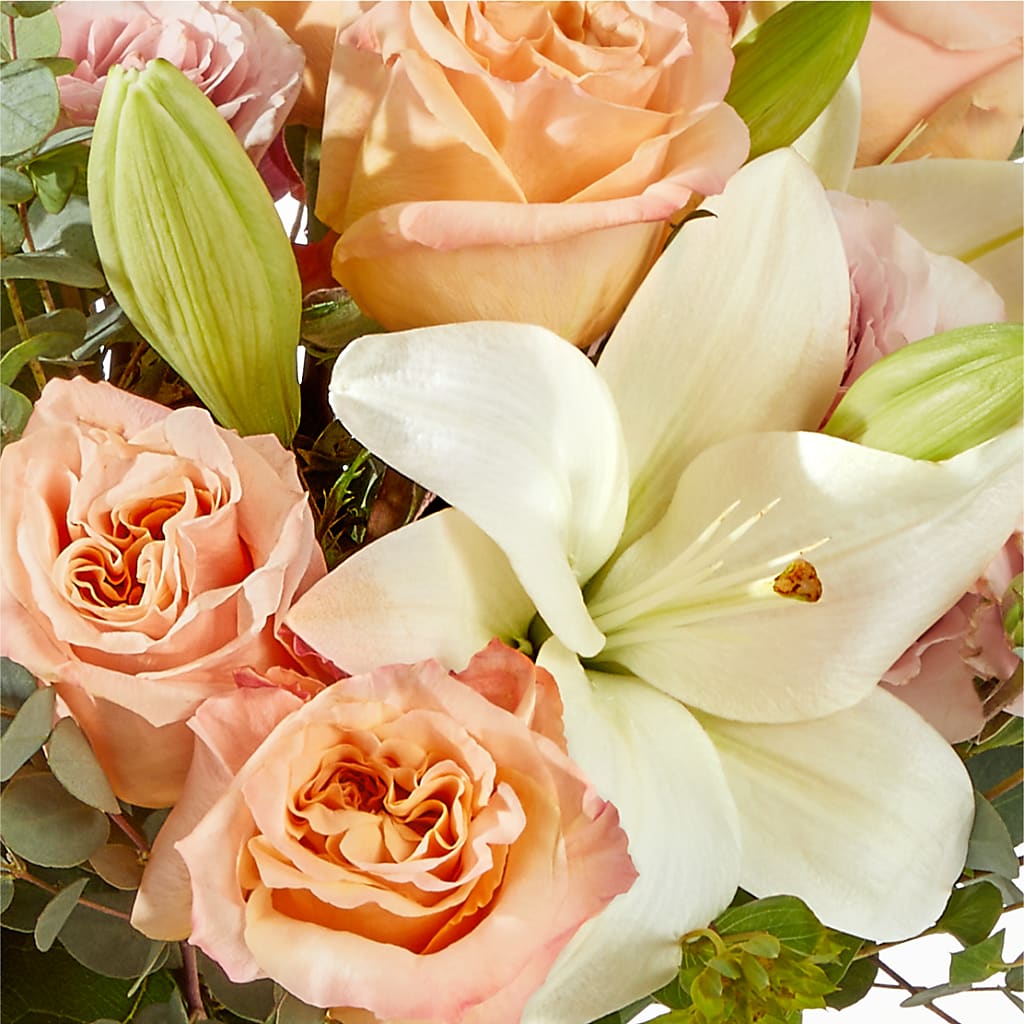 Grapefruit Splash Bouquet –  Blossom Avenue, Orangevale CA